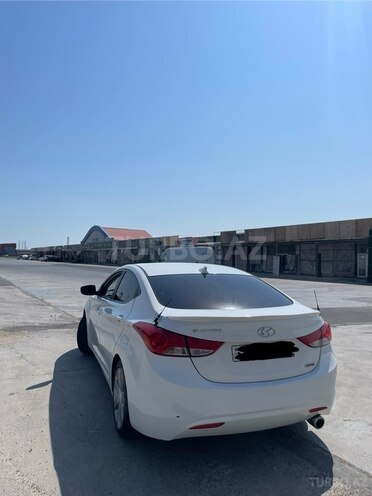 Hyundai Elantra 2011, 175,000 km - 1.8 л - Bakı