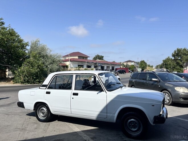 LADA (VAZ) 2107 2009, 95,000 km - 1.6 л - Bakı