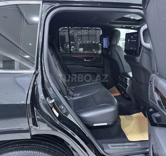 Lexus LX 500d-13