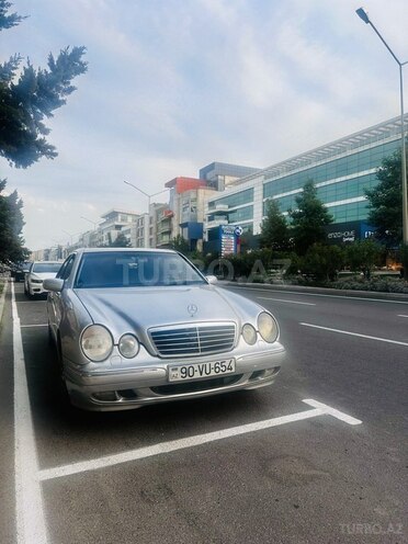 Mercedes E 220 d 2001, 486,000 km - 2.2 л - Bakı