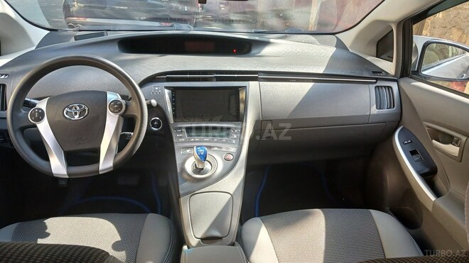 Toyota Prius 2010, 280,000 km - 1.8 l - Bakı