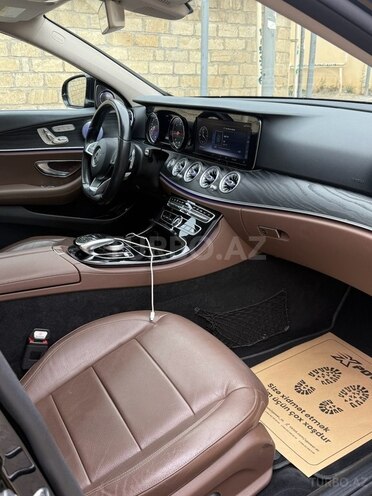 Mercedes E 220 d 2017, 182,000 km - 2.0 л - Bakı