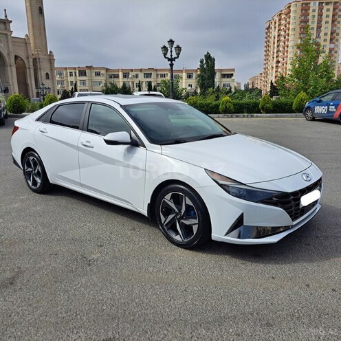 Hyundai Elantra 2022, 51,000 km - 2.0 л - Bakı