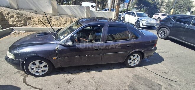 Opel Vectra 1996, 246,435 km - 1.6 l - Bakı