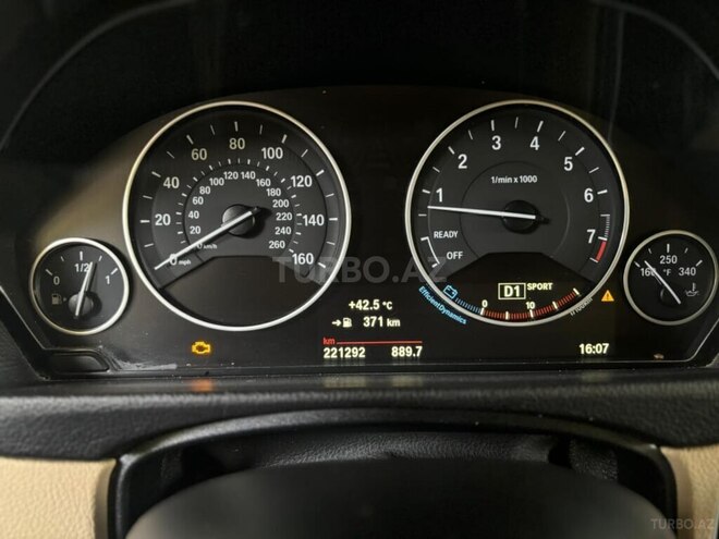 BMW 320 2016, 220,000 km - 2.0 l - Bakı