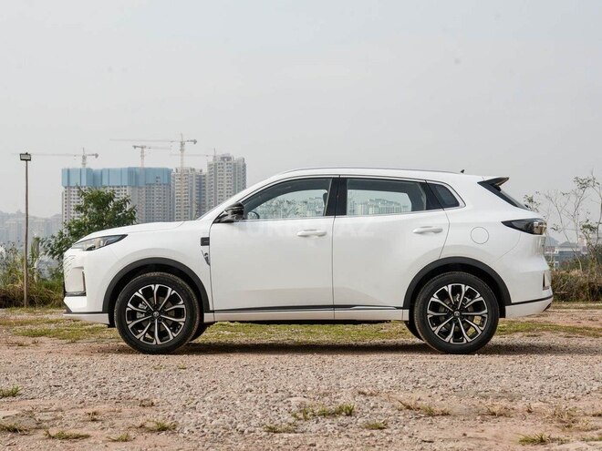 Changan CS 55 Plus 2025, 0 km - 1.5 l - Bakı