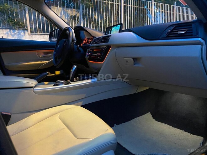 BMW 320 2016, 220,000 km - 2.0 l - Bakı