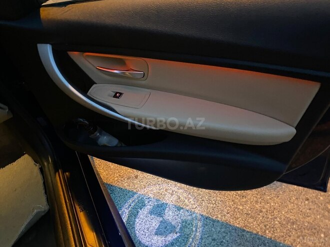 BMW 320 2016, 220,000 km - 2.0 l - Bakı