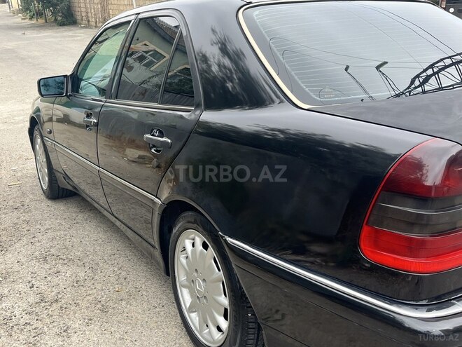 Mercedes C 240 1999, 332,440 km - 2.4 л - Bakı