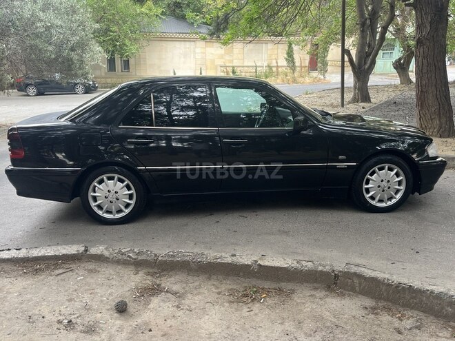 Mercedes C 240 1999, 332,440 km - 2.4 л - Bakı