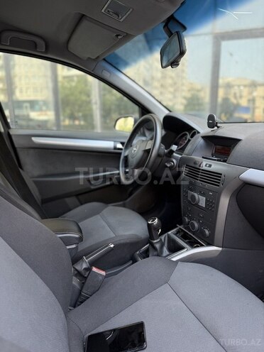 Opel Astra 2006, 280,000 km - 1.3 l - Bakı