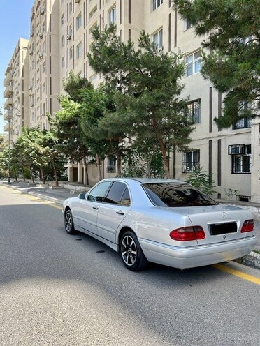 Mercedes E 240 1998, 302,862 km - 2.4 l - Bakı
