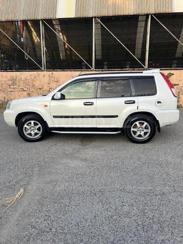 Nissan X-Trail 2000, 365,000 km - 2.0 l - Bakı