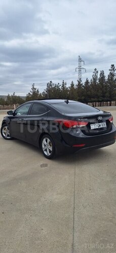 Hyundai Elantra 2015, 257,000 km - 1.8 l - Şirvan