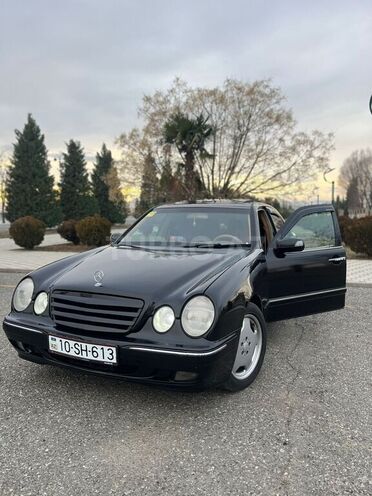 Mercedes E 320 2000, 381,850 km - 3.2 л - Tərtər