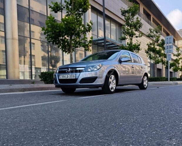 Opel Astra 2006, 327,389 km - 1.3 l - Bakı