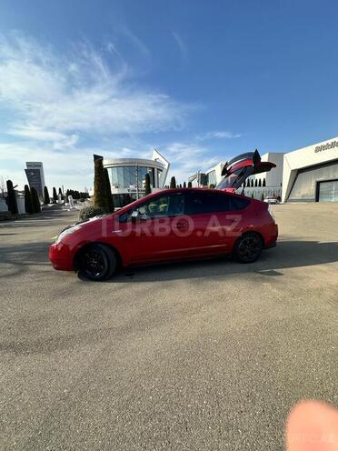 Toyota Prius 2008, 275,358 km - 1.5 л - Tovuz