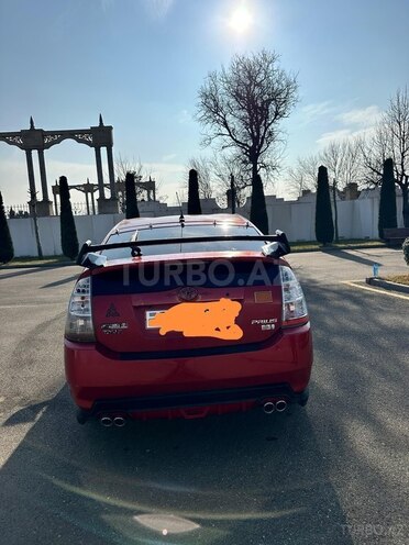 Toyota Prius 2008, 275,358 km - 1.5 л - Tovuz