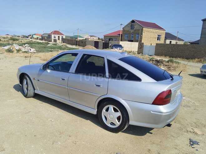 Opel Vectra 1999, 250,000 km - 1.6 l - Sumqayıt