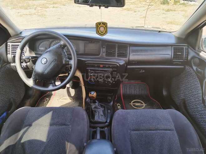 Opel Vectra 1999, 250,000 km - 1.6 l - Sumqayıt