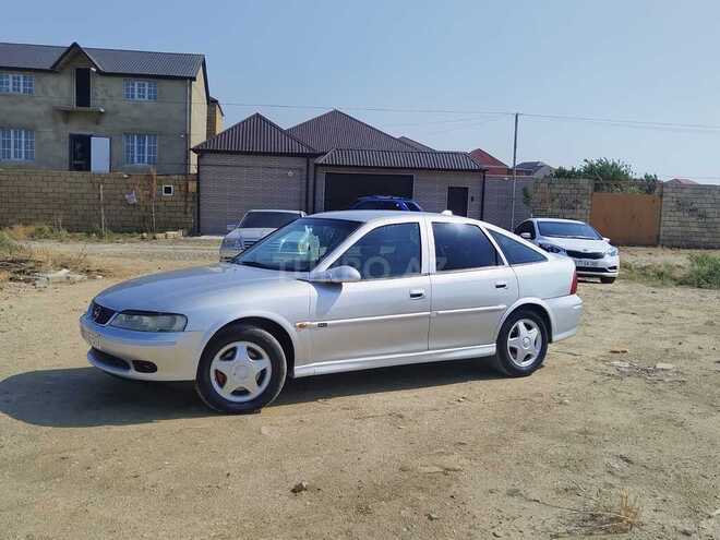 Opel Vectra 1999, 250,000 km - 1.6 l - Sumqayıt