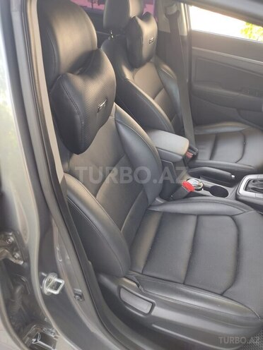 Hyundai Avante 2015, 170,971 km - 1.6 l - Neftçala