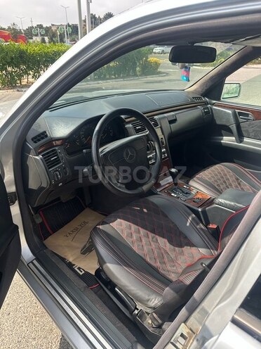 Mercedes E 240 1998, 400,000 km - 2.4 l - Bakı