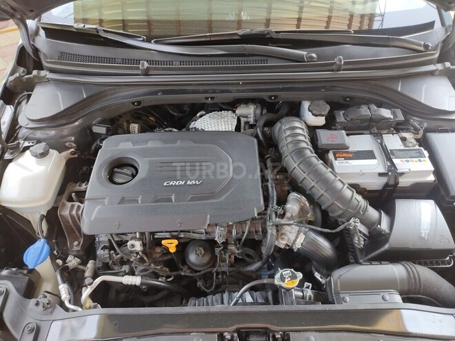 Hyundai Avante 2015, 170,971 km - 1.6 l - Neftçala