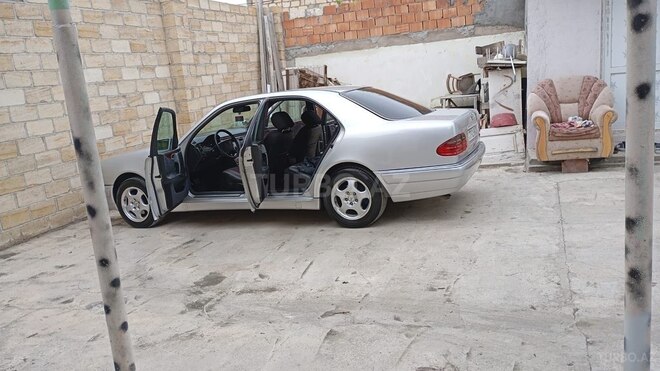 Mercedes E 240 1998, 400,000 km - 2.4 l - Bakı