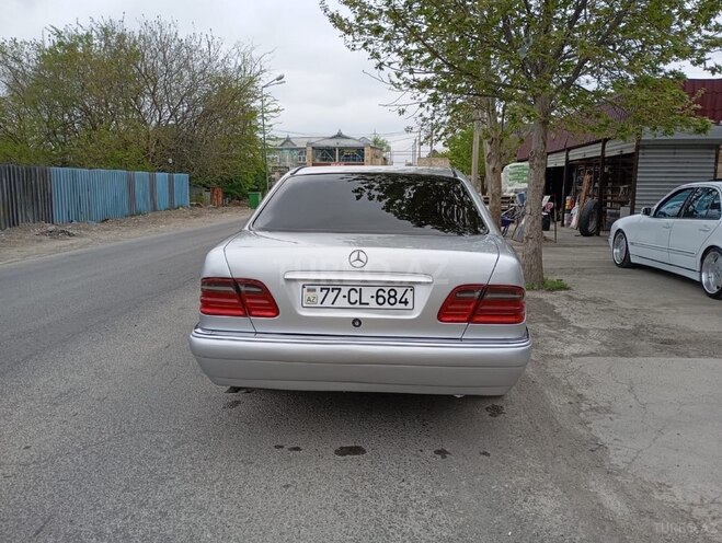 Mercedes E 240 1998, 400,000 km - 2.4 l - Bakı