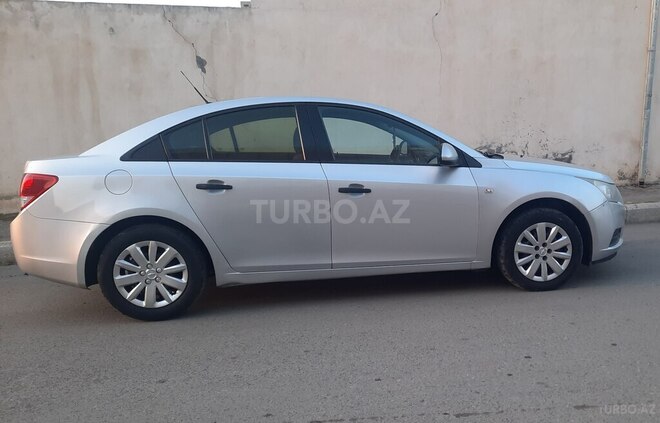 Chevrolet Cruze 2010, 295,000 km - 1.6 l - Gəncə