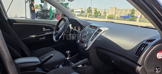 Kia Ceed 2010, 294,000 km - 1.6 л - Bakı