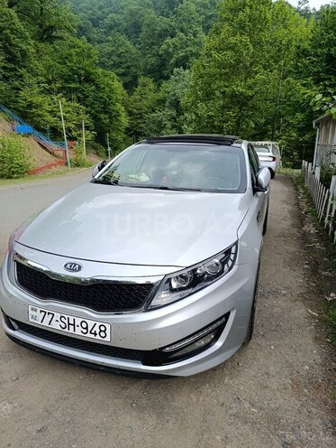 Kia Optima 2011, 95,000 km - 2.0 л - Salyan