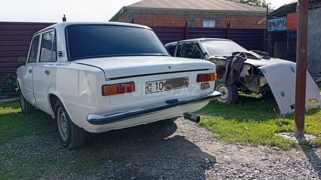 LADA (VAZ) 21011-5