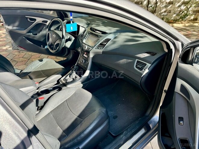 Hyundai Avante 2015, 161,000 km - 1.6 l - Bakı