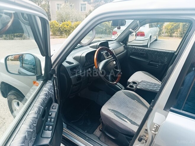 Mitsubishi Pajero io 2000, 321,321 km - 1.8 л - Bakı