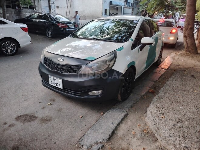 Kia Rio 2012, 200,000 km - 1.4 л - Bakı