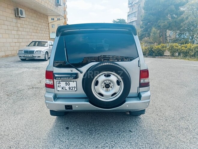 Mitsubishi Pajero io 2000, 321,321 km - 1.8 л - Bakı