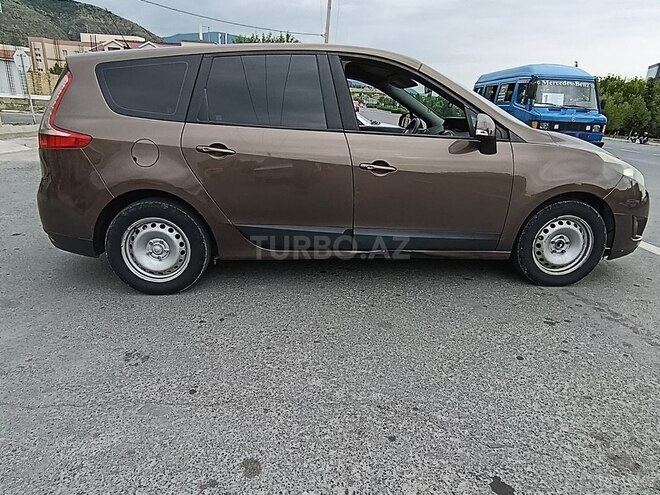 Renault Grand Scenic 2010, 365,471 km - 1.5 л - Şəki