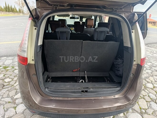 Renault Grand Scenic 2010, 365,471 km - 1.5 л - Şəki