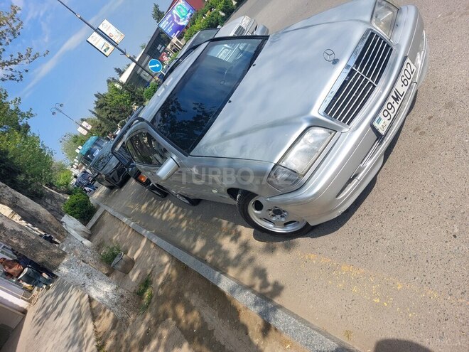 Mercedes C 200 1999, 123,456 km - 2.0 l - Qazax