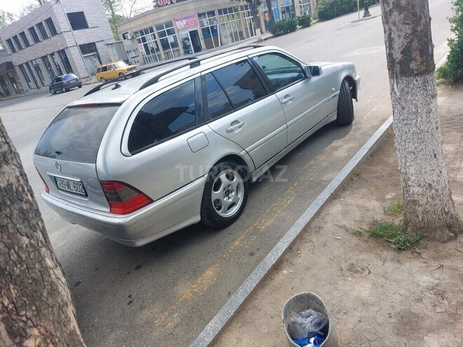 Mercedes C 200 1999, 123,456 km - 2.0 l - Qazax