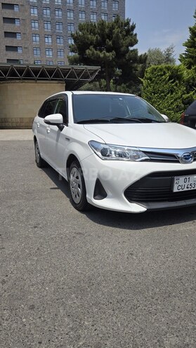 Toyota Corolla Fielder 2019, 124,400 km - 1.5 л - Bakı