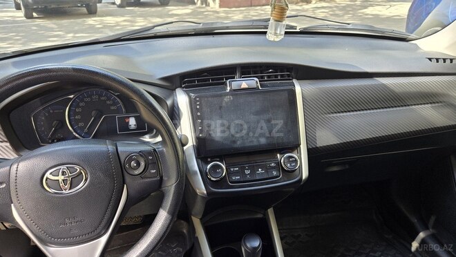 Toyota Corolla Fielder 2019, 124,400 km - 1.5 л - Bakı