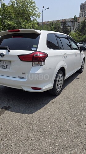Toyota Corolla Fielder 2019, 124,400 km - 1.5 л - Bakı
