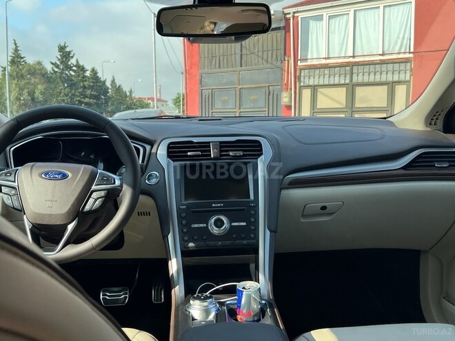 Ford Fusion (North America)-17