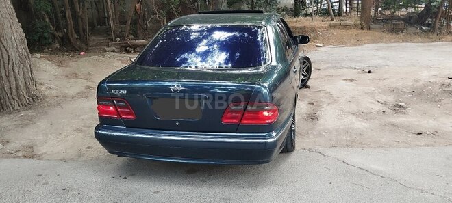 Mercedes E 320 2000, 303,907 km - 3.2 l - Bakı