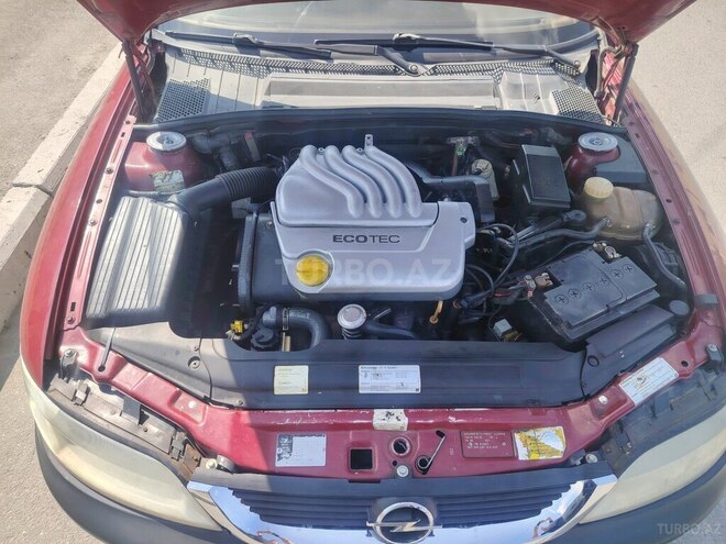 Opel Vectra 1996, 250,000 km - 1.6 l - Gəncə