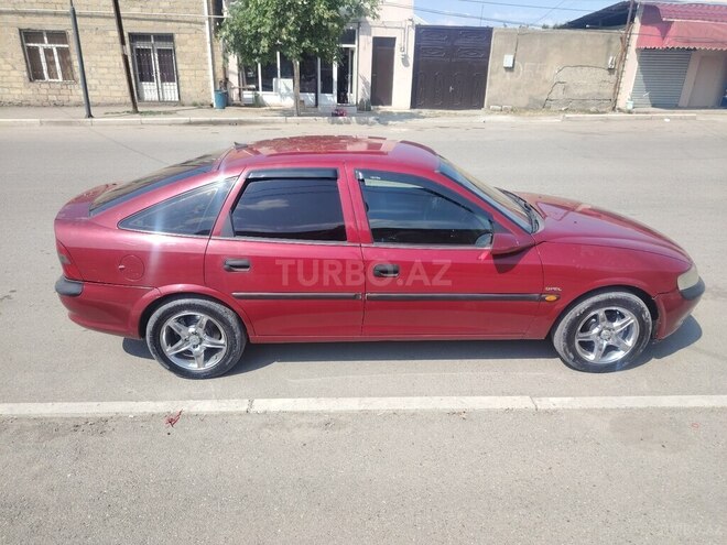 Opel Vectra 1996, 250,000 km - 1.6 l - Gəncə