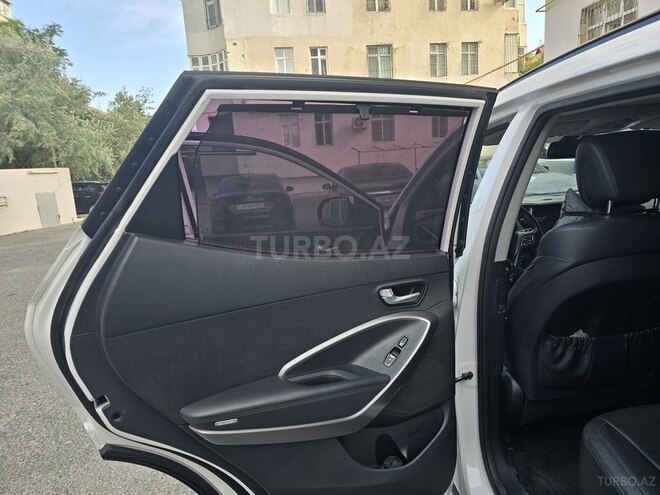 Hyundai Santa Fe-11